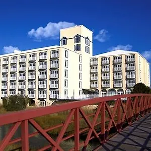 Coconut Malorie Hotel, Ascend Collection Hotel
